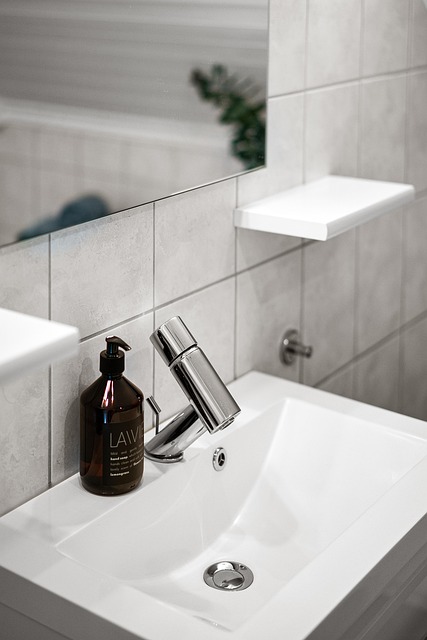 Modern Meets Timeless: Remodeling Your Bathroom for High-End Luxury