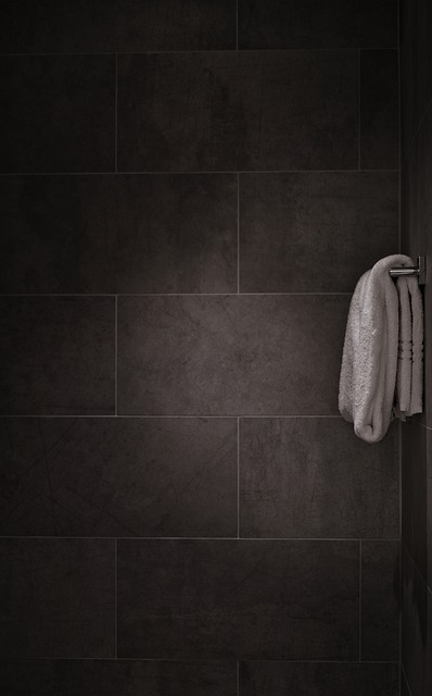 bathroom-bathroom-layout-640x480-45601670.jpeg