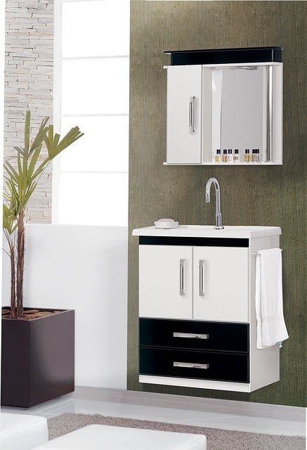 bathroom-vanity-bathroom-sink-bathroom-640x480-72912004.jpeg
