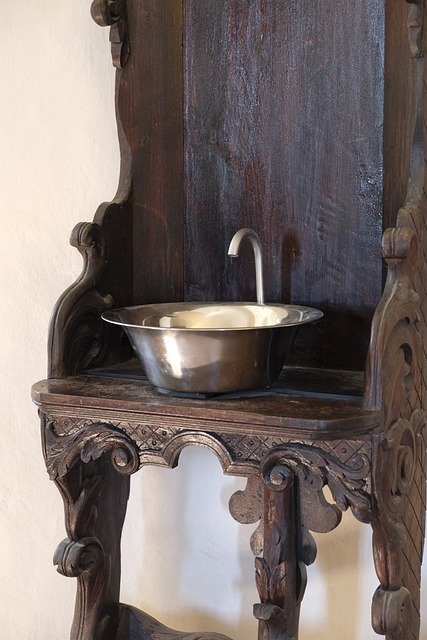 bathroom-vanity-bathroom-sink-bathroom-640x480-84056285.jpeg