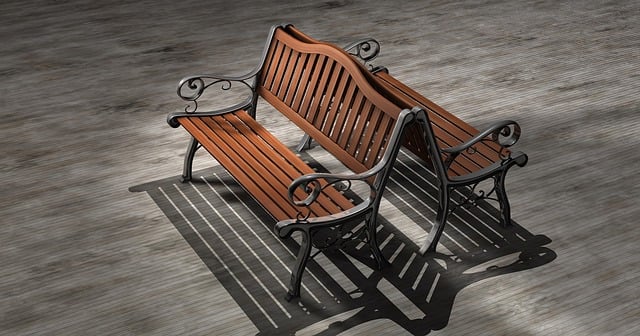 bench-640x480-27296204.jpeg