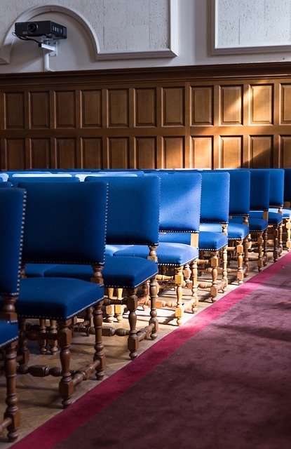 businessman, business meeting, company, lawyer, courtroom