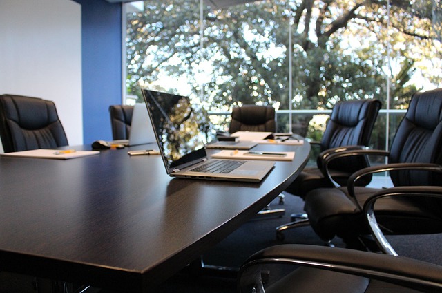 businessman, business meeting, company, lawyer, courtroom