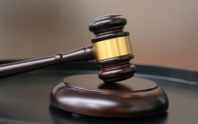 businessman, business meeting, company, lawyer, courtroom