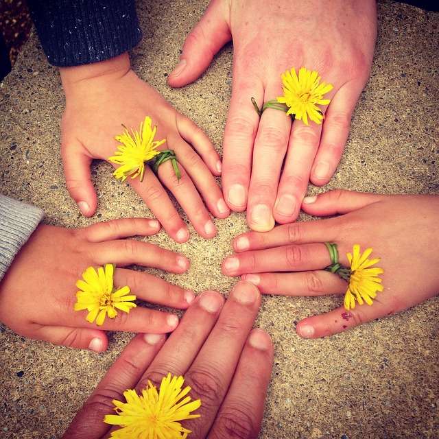 child-children-family-640x480-42049693.jpeg