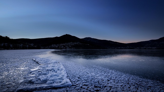 cold-water-therapy-640x480-17893274.jpeg