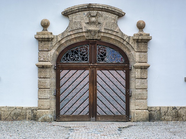 Modern Door Hardware: Fortifying Homes with Advanced Security Solutions