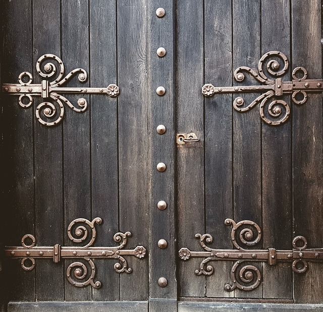 door-640x480-21762700.jpeg