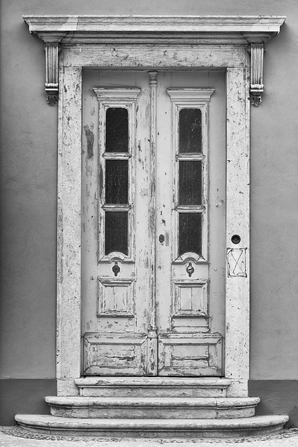 door-640x480-22407098.jpeg
