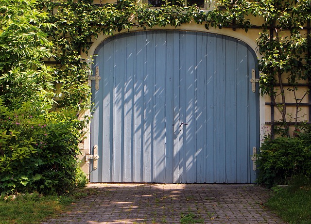 door-640x480-30406617.jpeg