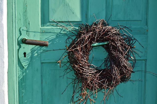 Storm Door Insulation & Weatherstripping Installation: Protect Your Home from Harsh Weather