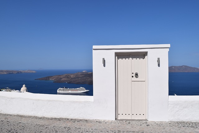 door-640x480-33224262.jpeg