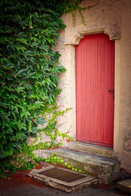 door-640x480-35965821.jpeg