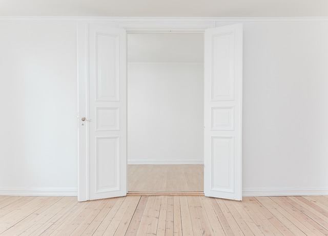 door-640x480-41012638.jpeg