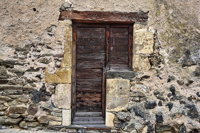 door-640x480-47616722.jpeg