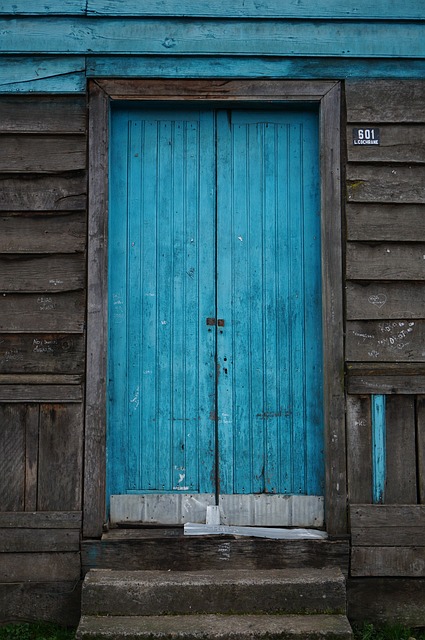 door-640x480-55983802.jpeg
