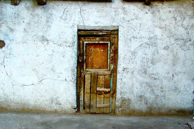 door-640x480-60184405.jpeg