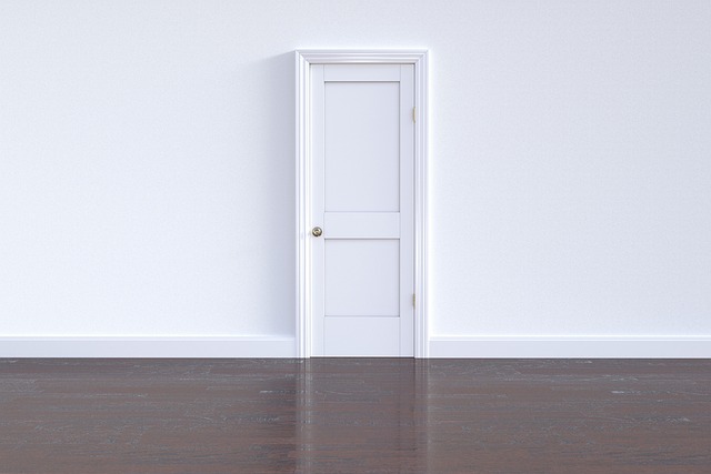 door-640x480-8567930.jpeg