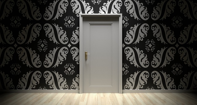 door-640x480-95288314.jpeg