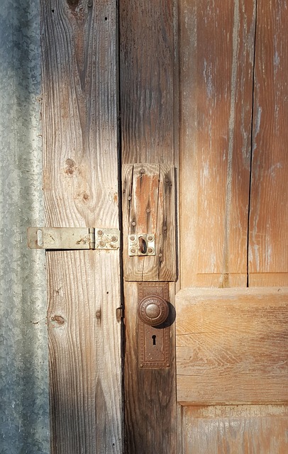 door lock