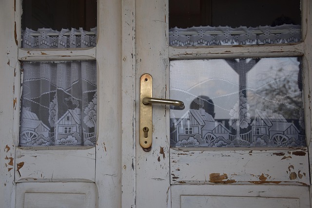 door lock