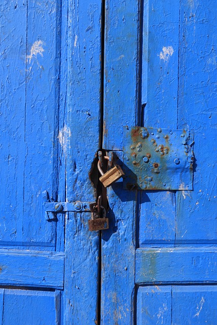 door lock