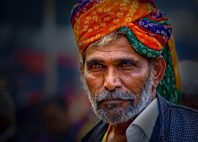 elder-people-senior-640x480-82006395.jpeg