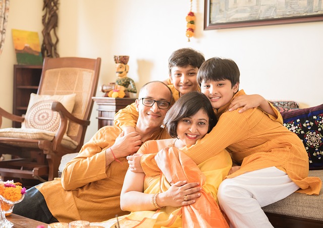 family-640x480-56933597.jpeg