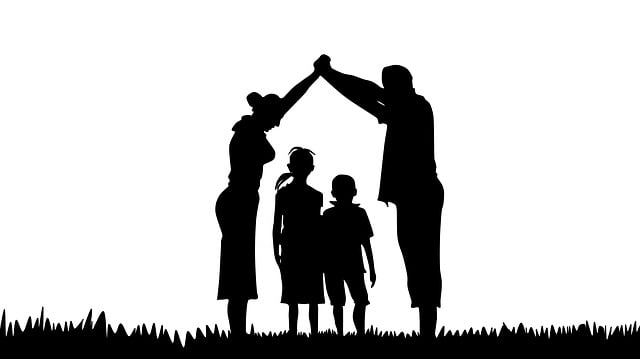 family-640x480-87532578.jpeg