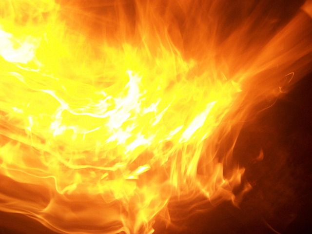 fire-pit-firepit-640x480-91552701.jpeg