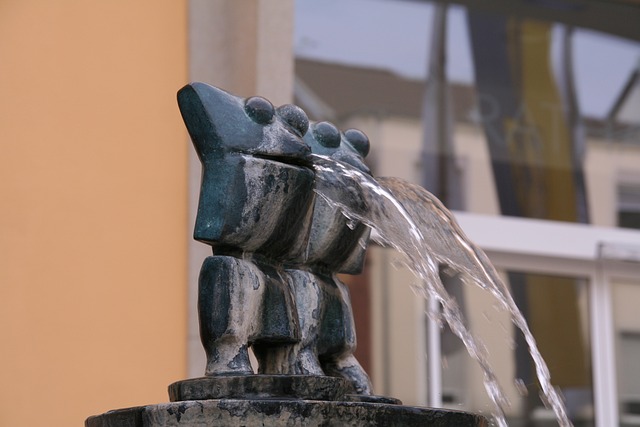 Weatherproof Outdoor Fountains: Durable, Beautiful, Low-Maintenance Solutions