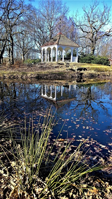 gazebo-640x480-8298003.jpeg