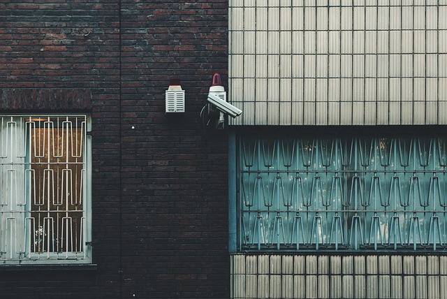 home-security-cctv-640x480-26369487.jpeg