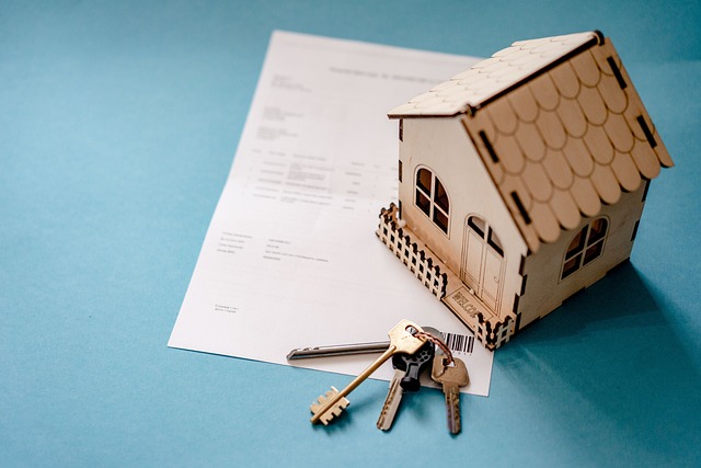 home-security-home-640x480-62857112.jpeg