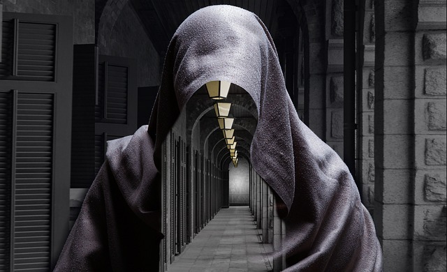 home-security-home-640x480-81539457.jpeg