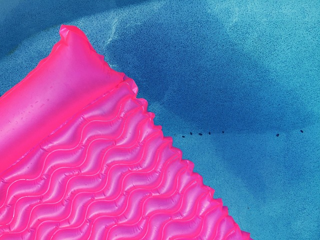 inflatable-water-slides-640x480-10717430.jpeg