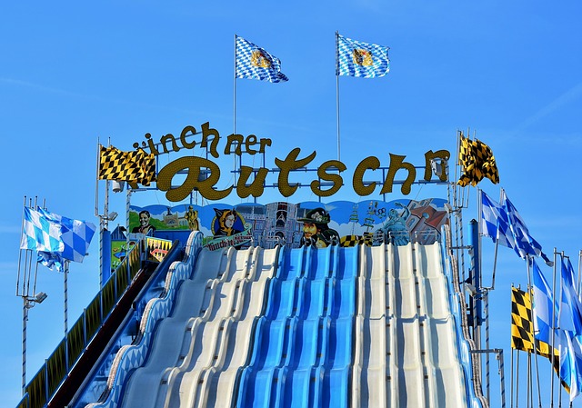 inflatable-water-slides-640x480-28653136.jpeg