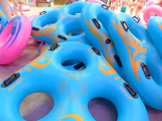 inflatable-water-slides-640x480-41943732.jpeg