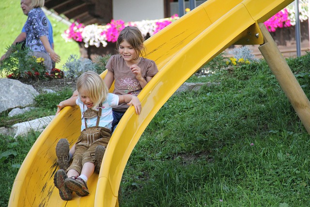 inflatable-water-slides-640x480-45249877.jpeg