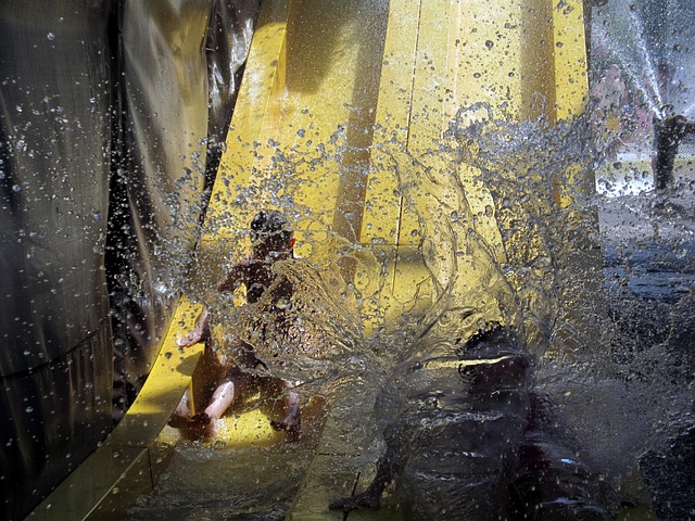 inflatable-water-slides-640x480-65737454.jpeg