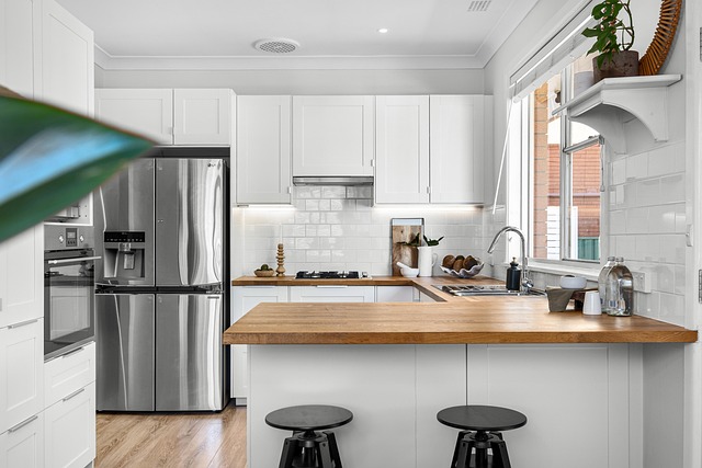 kitchen-640x480-56483702.jpeg