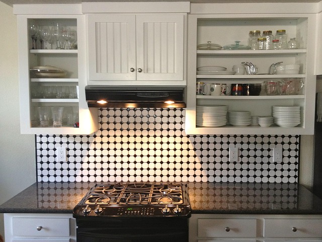 kitchen-640x480-96915683.jpeg