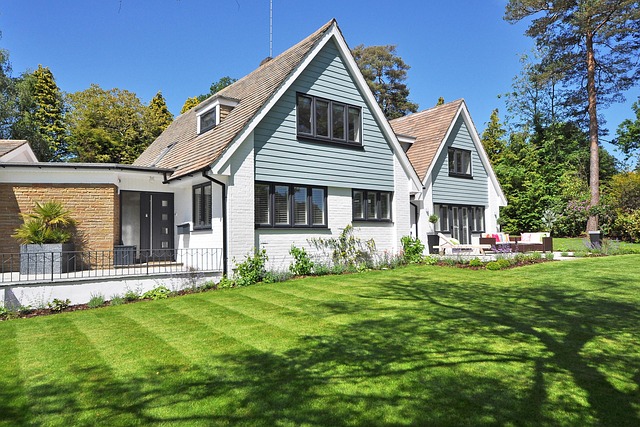 landscaping-640x480-57725788.jpeg