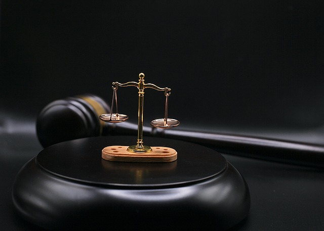 law, lawyer, courtroom