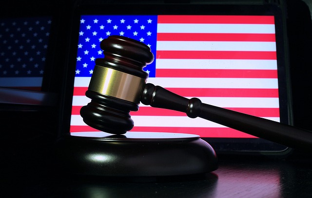 law-lawyer-courtroom-640x480-74038597.jpeg