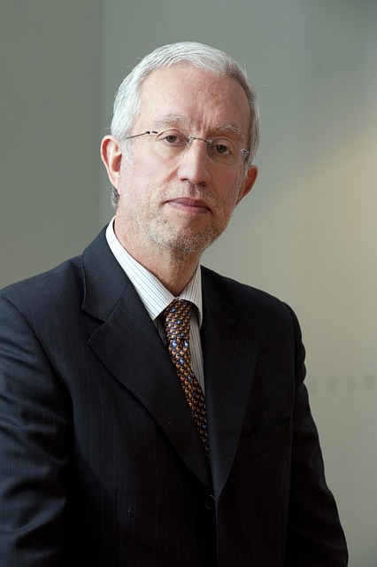 lawyer-family-asset-inheritance-640x480-42393783.jpeg