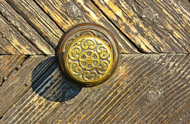 metal door