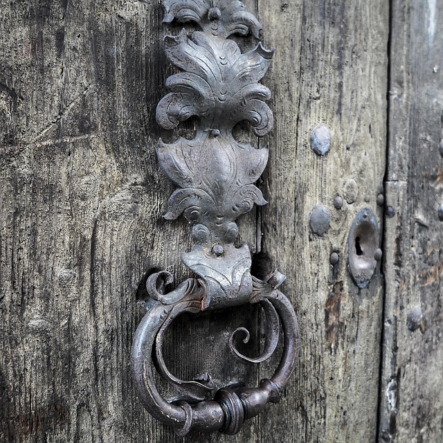 metal door