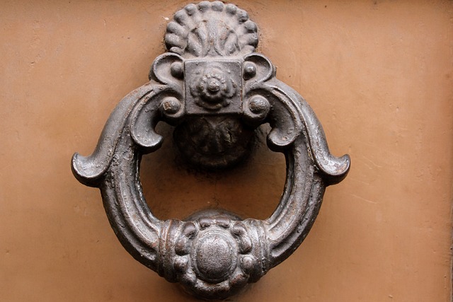 metal door