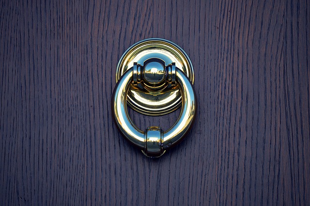metal door
